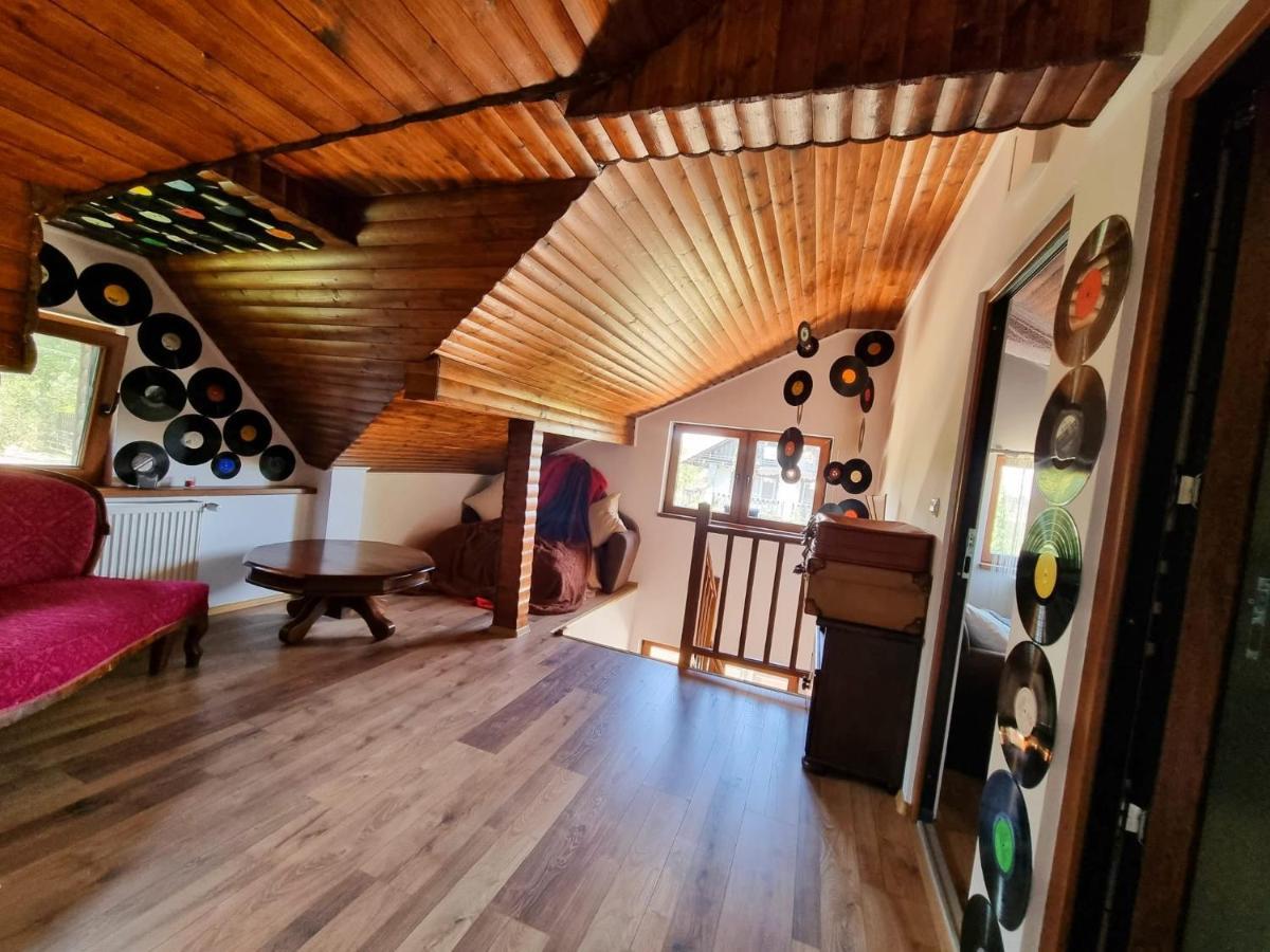 Villa 4Temporadas à Bran  Extérieur photo